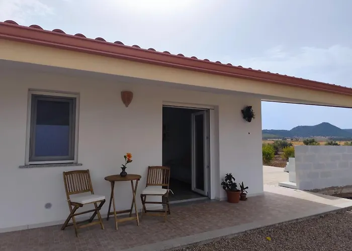 Countryside Guest Near Cagliari Apartman *